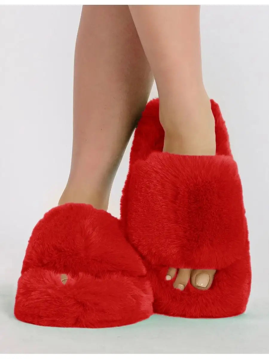 NAYLA - FLUFFY SLIPPERS
