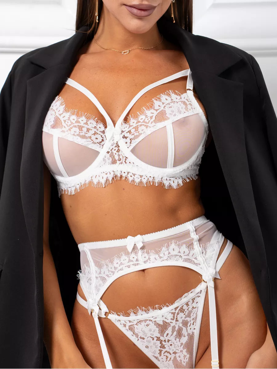 LARA - LACE LINGERIE SET