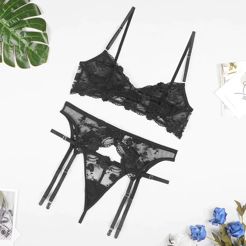 NATALIA - FRENCH LINGERIE SET