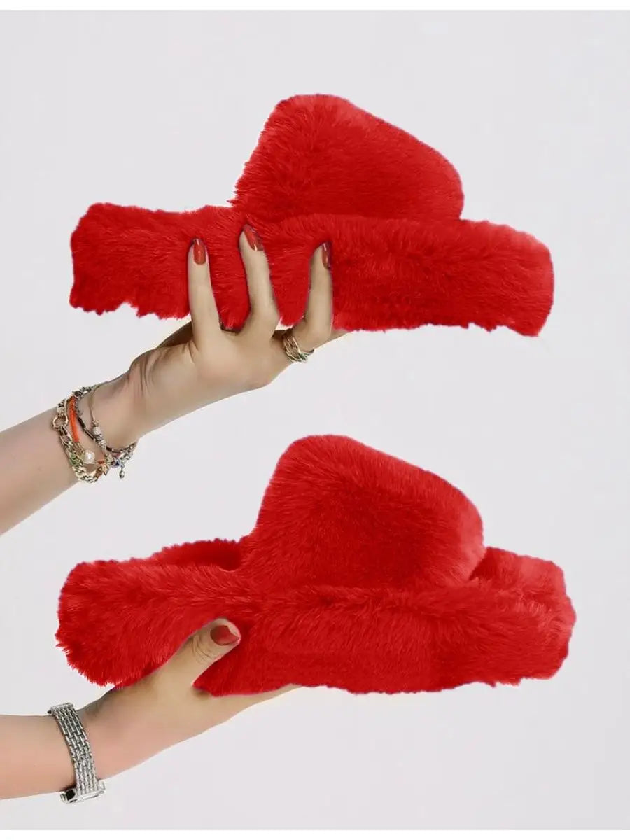 NAYLA - FLUFFY SLIPPERS