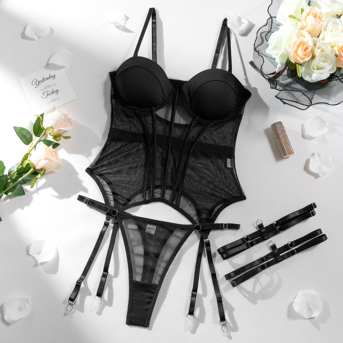 AMBER - FRENCH LINGERIE SET