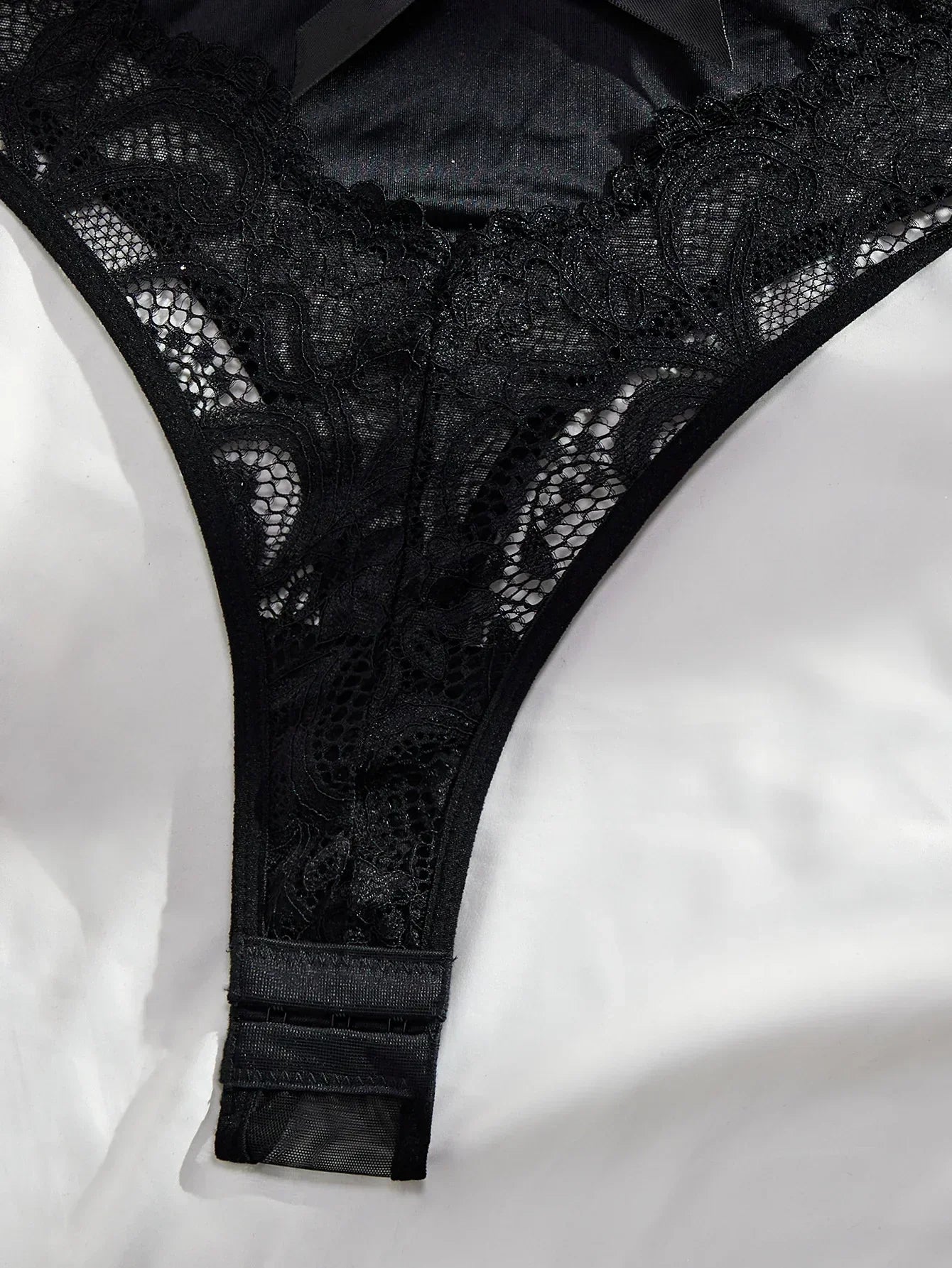 ORIANA - LACE BODYSUIT