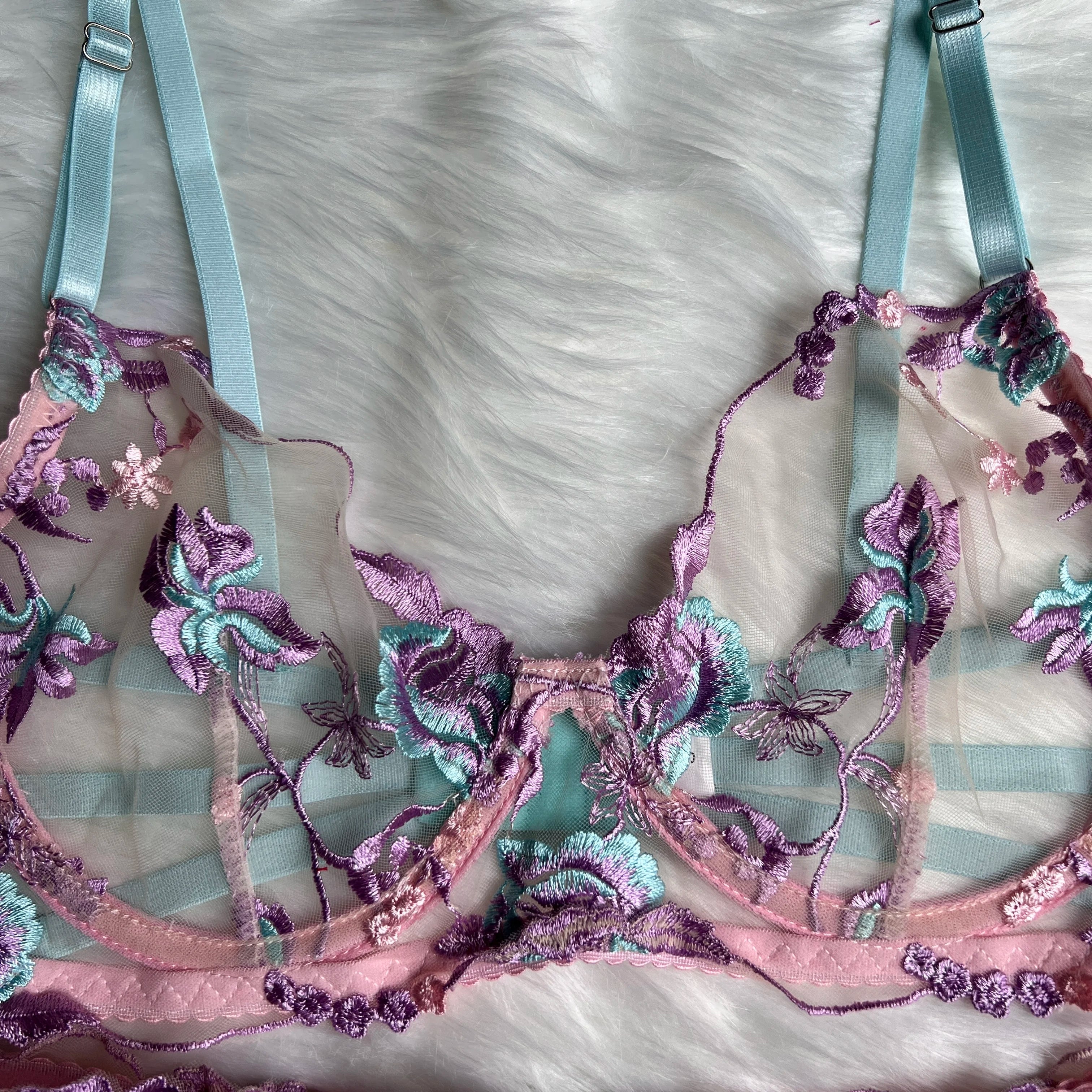VICTORIA - PASTEL LINGERIE SET