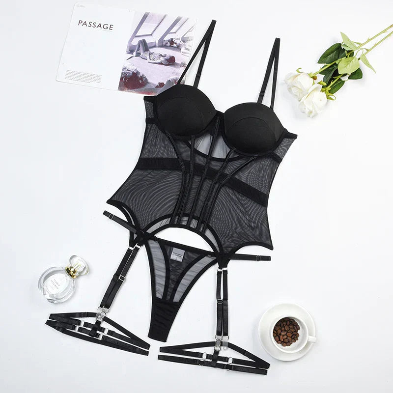 ESTELLE - STRUCTURED BODYSUIT