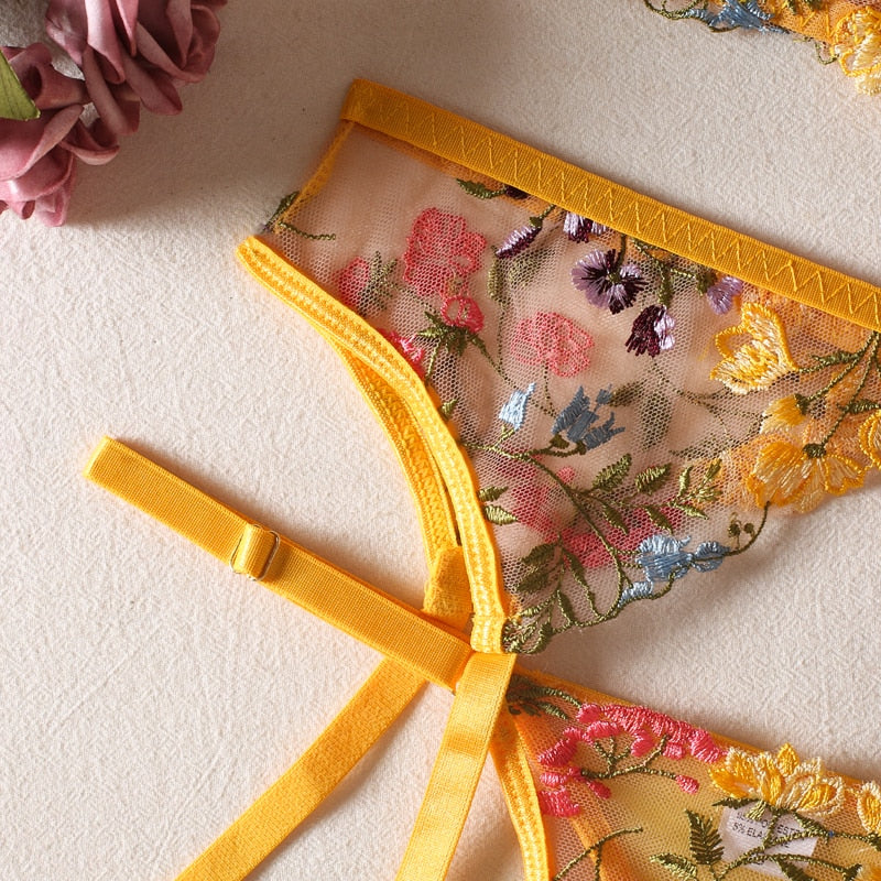 DAISY - FRENCH LINGERIE SET