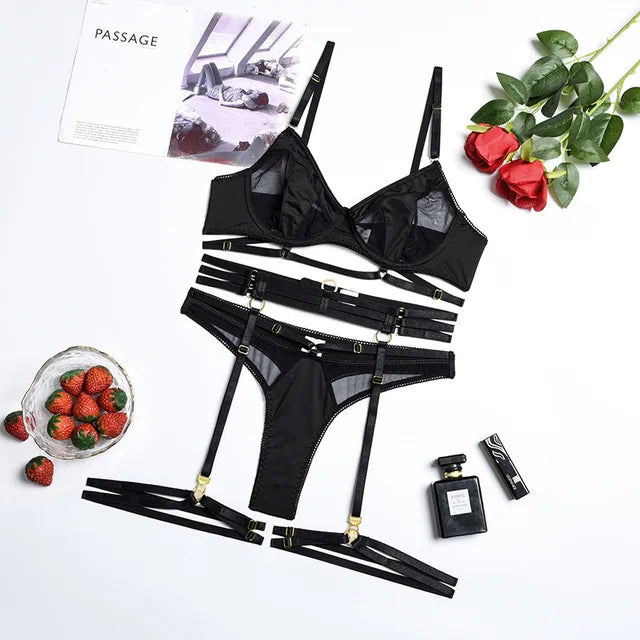 ADRIANA - FRENCH LINGERIE SET